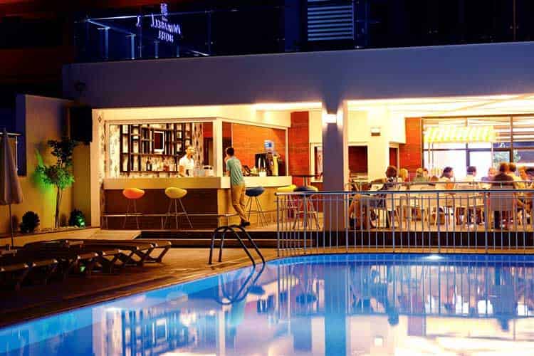 Smartline White City Beach Hotel